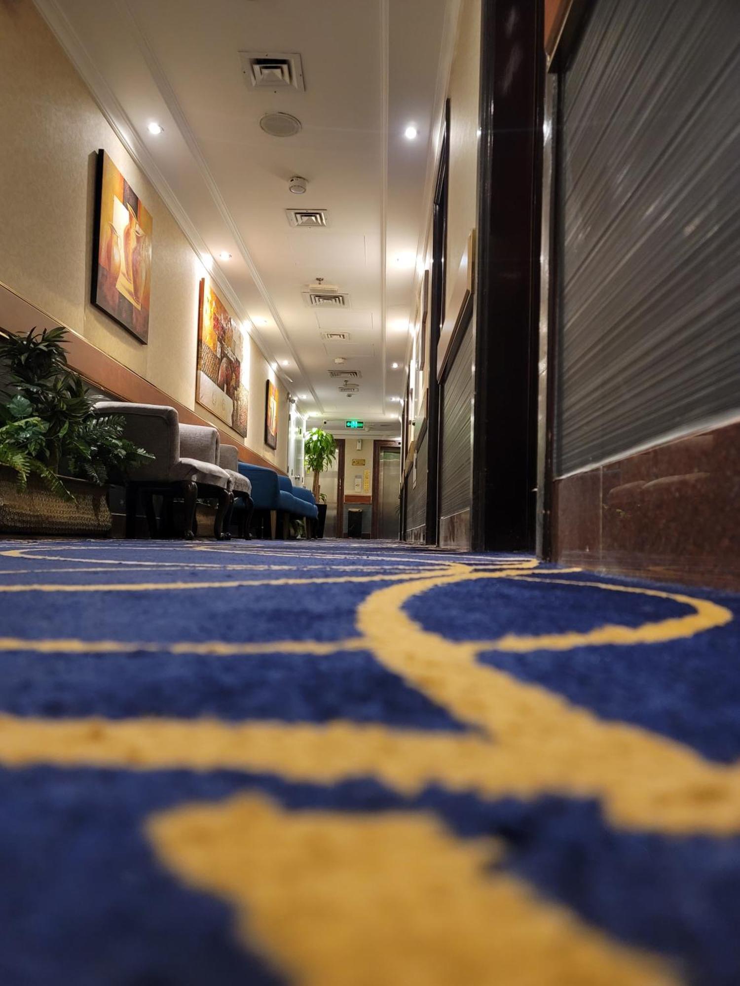 Golden Tulip Al Shakreen Medina Exterior foto
