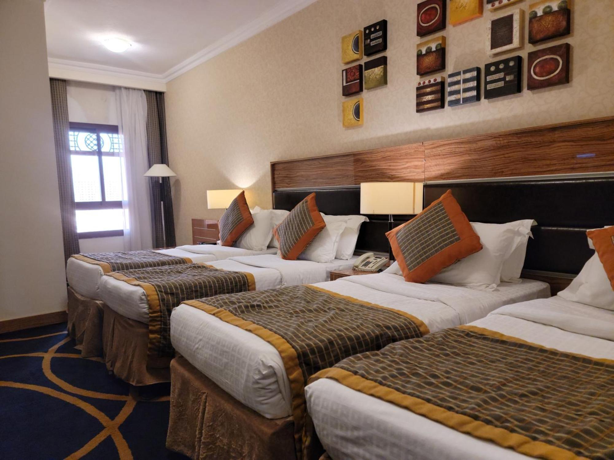 Golden Tulip Al Shakreen Medina Exterior foto