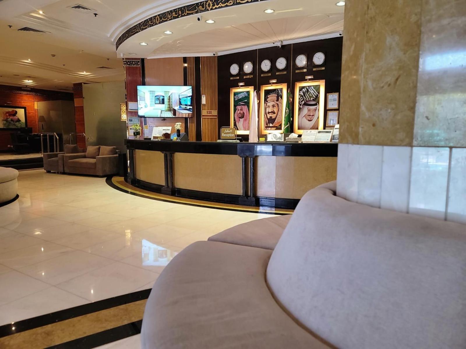 Golden Tulip Al Shakreen Medina Exterior foto